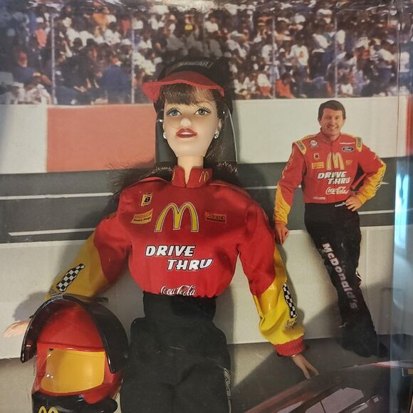 Vintage 1999 NASCAR Official #94 Barbie Doll McDonald's Mattel 22954 In Box - Picture 8 of 9